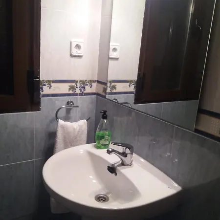 Escuelas I * El Hoyo de Pinares